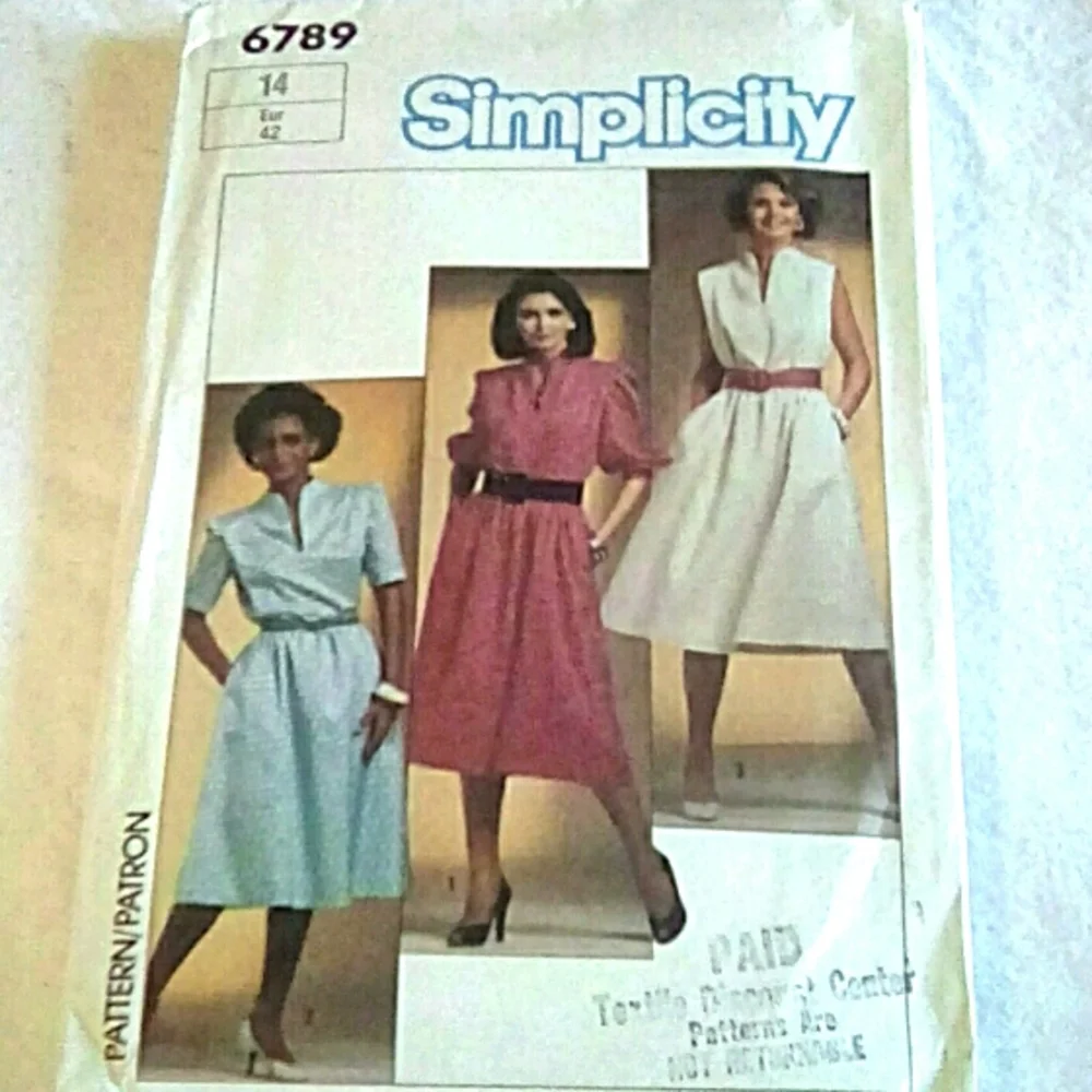 Vintage Simplicity 6789 Easy!  Pull-over dress 14